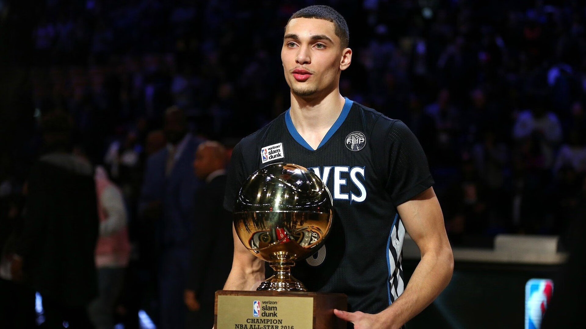 世界耐力赛再度上演雨战，团队协作决定胜负，耐力世界纪录