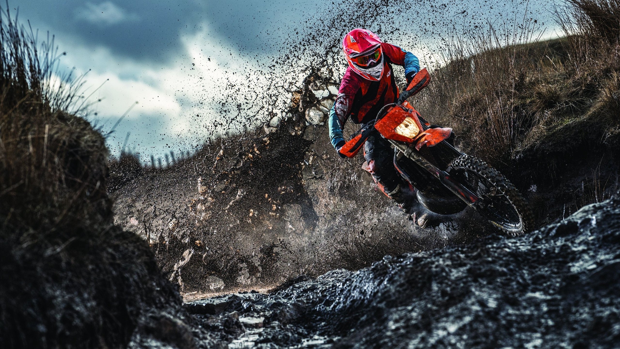 星空体育app登录入口-世界田径：肯尼亚长跑天王再创新纪录！，肯尼亚长跑冠军是谁